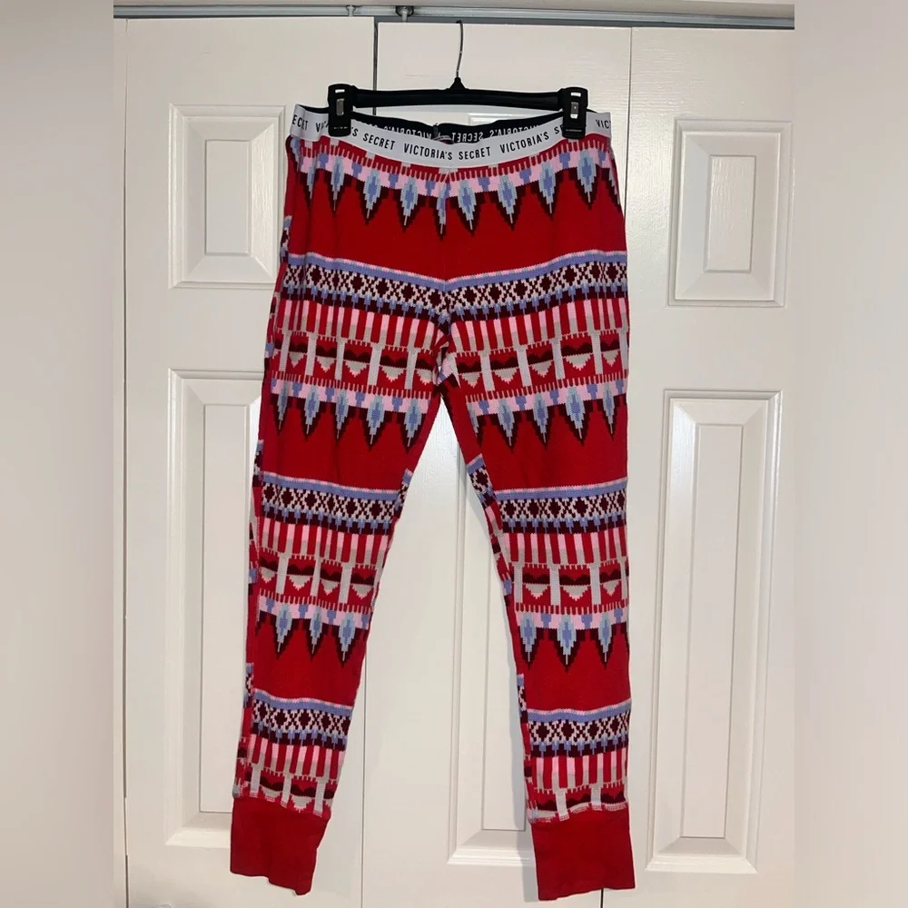 Victoria’s Secret Red Colorful Fair Isle Knit Sweater Leggings Pajama Pants‎